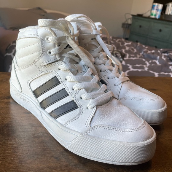 Adidas Women’s High Tops - Picture 2 of 4